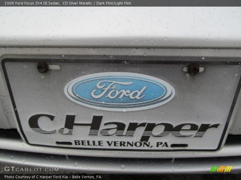 CD Silver Metallic / Dark Flint/Light Flint 2006 Ford Focus ZX4 SE Sedan