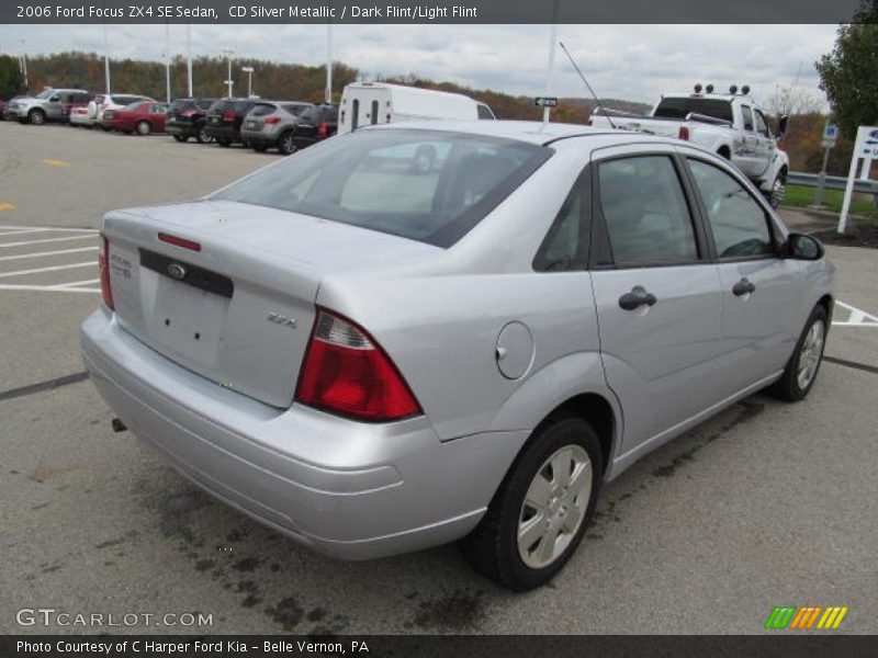 CD Silver Metallic / Dark Flint/Light Flint 2006 Ford Focus ZX4 SE Sedan