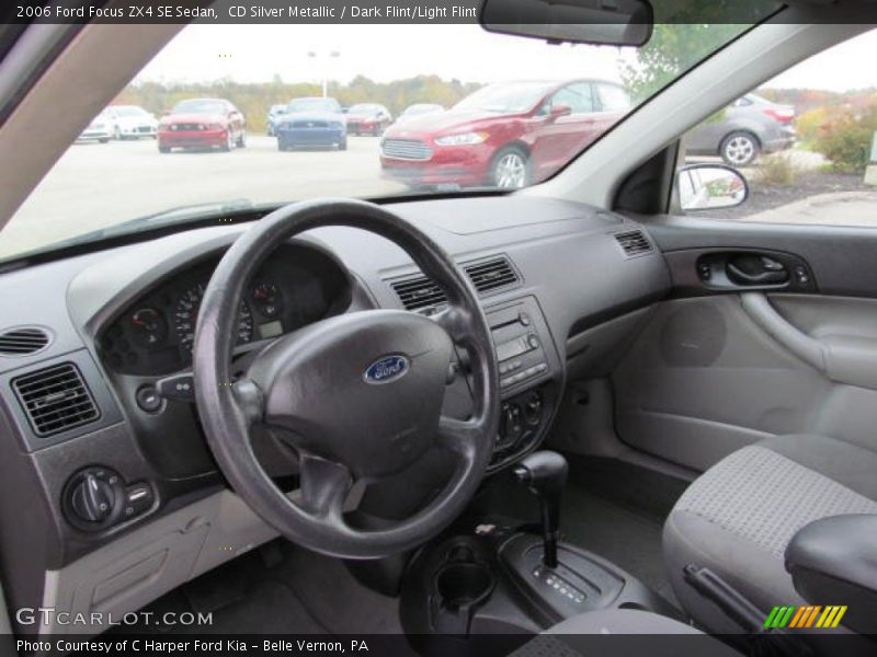 CD Silver Metallic / Dark Flint/Light Flint 2006 Ford Focus ZX4 SE Sedan