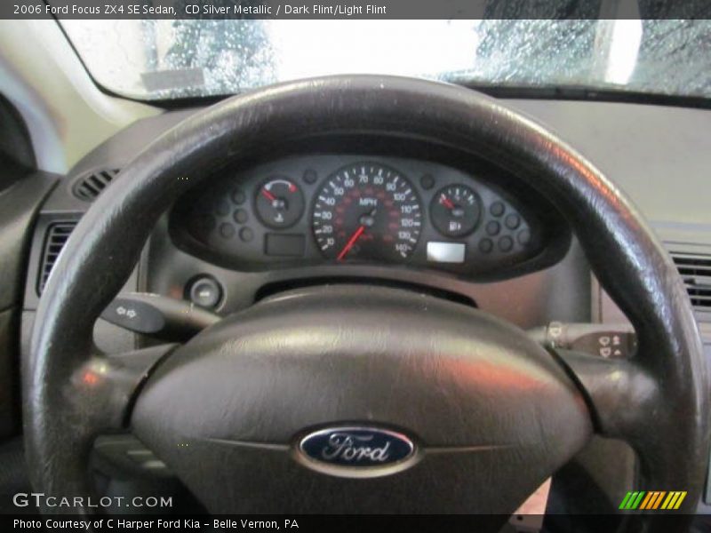 CD Silver Metallic / Dark Flint/Light Flint 2006 Ford Focus ZX4 SE Sedan