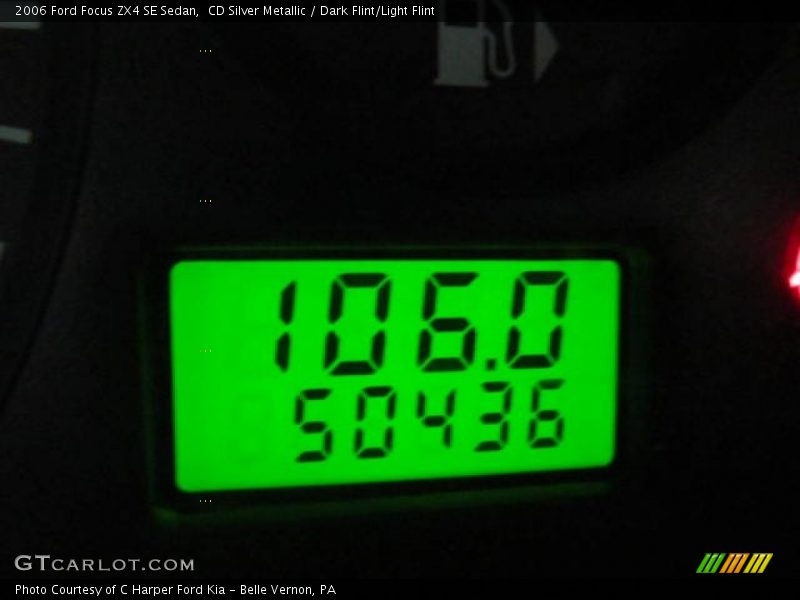 CD Silver Metallic / Dark Flint/Light Flint 2006 Ford Focus ZX4 SE Sedan