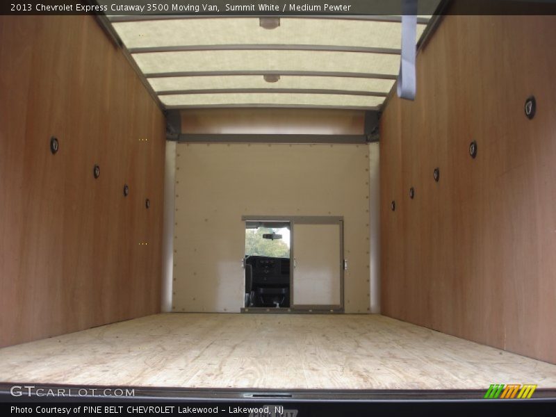  2013 Express Cutaway 3500 Moving Van Trunk