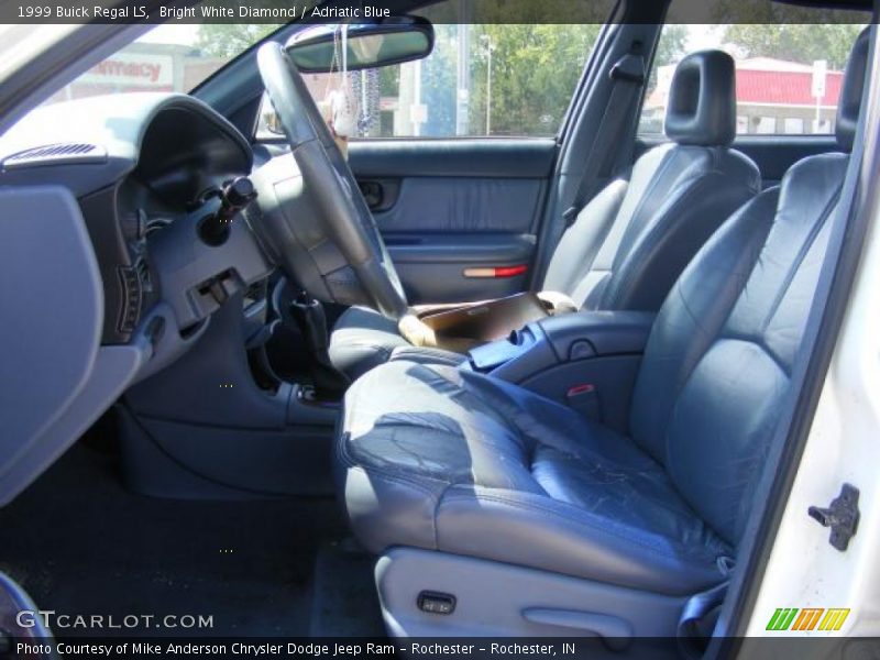 Bright White Diamond / Adriatic Blue 1999 Buick Regal LS