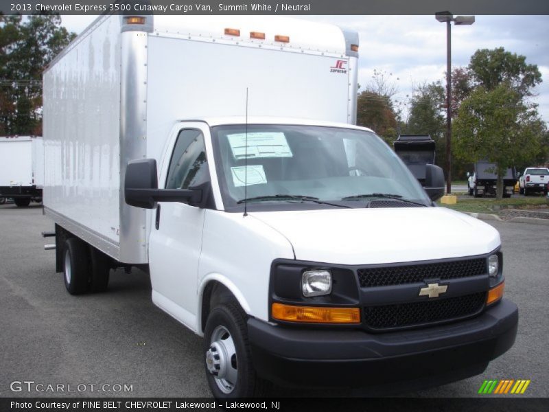 Summit White / Neutral 2013 Chevrolet Express 3500 Cutaway Cargo Van