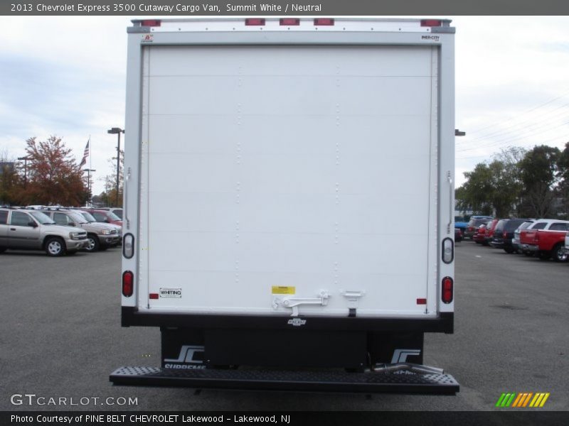Summit White / Neutral 2013 Chevrolet Express 3500 Cutaway Cargo Van