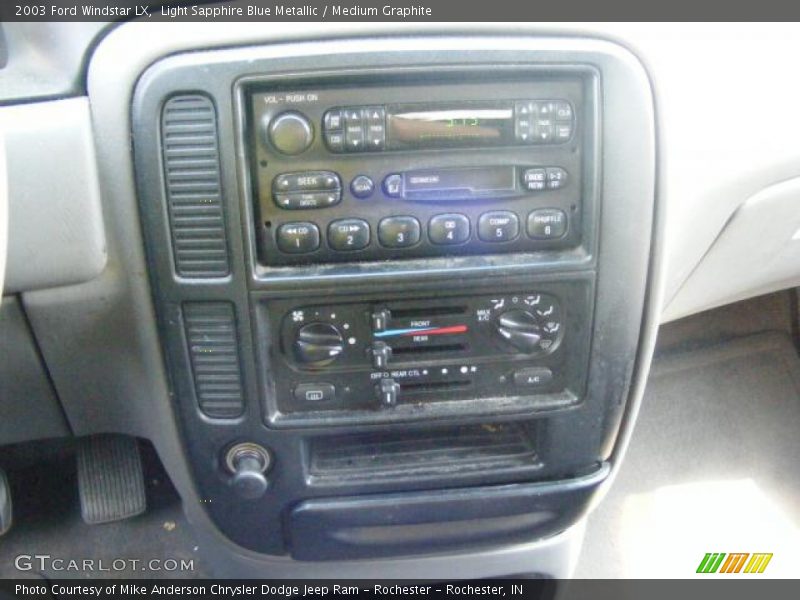 Light Sapphire Blue Metallic / Medium Graphite 2003 Ford Windstar LX