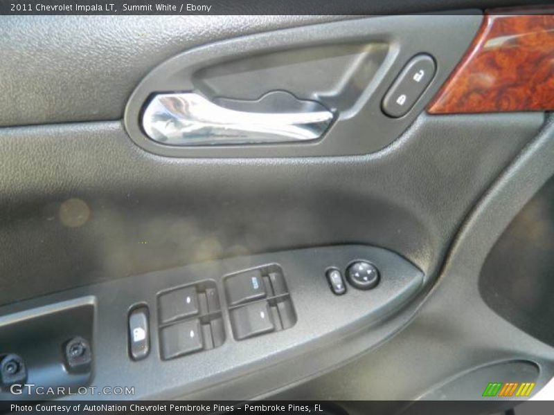 Summit White / Ebony 2011 Chevrolet Impala LT