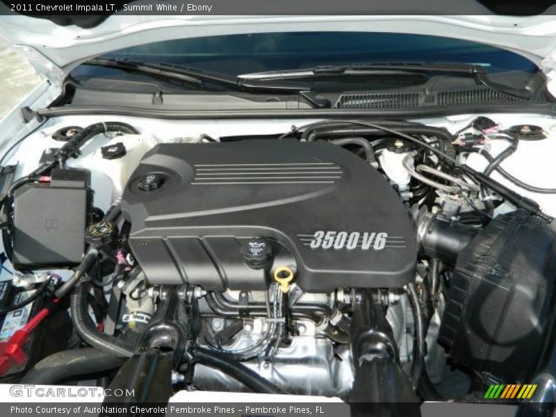 Summit White / Ebony 2011 Chevrolet Impala LT