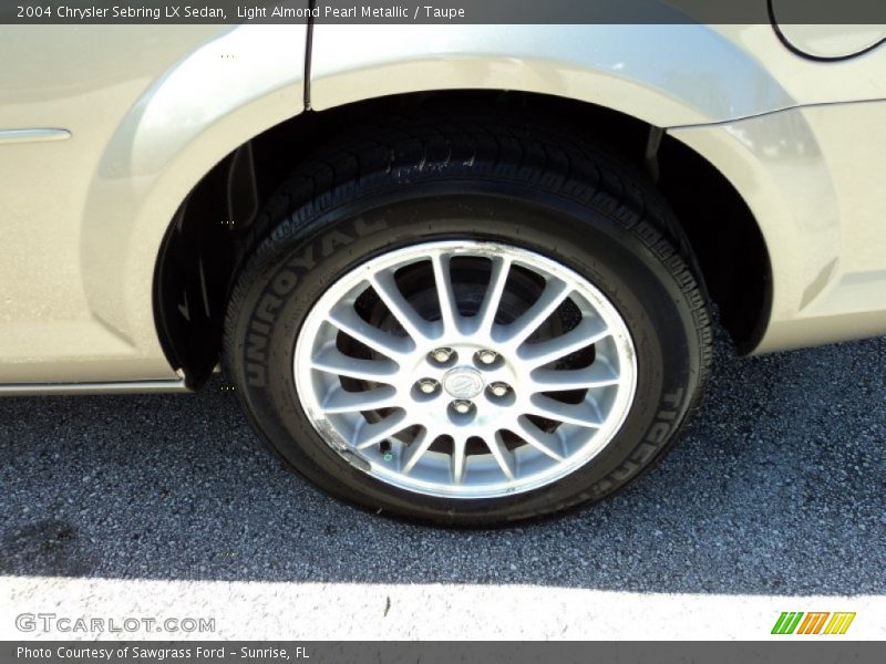 Light Almond Pearl Metallic / Taupe 2004 Chrysler Sebring LX Sedan