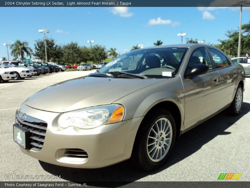 Light Almond Pearl Metallic / Taupe 2004 Chrysler Sebring LX Sedan