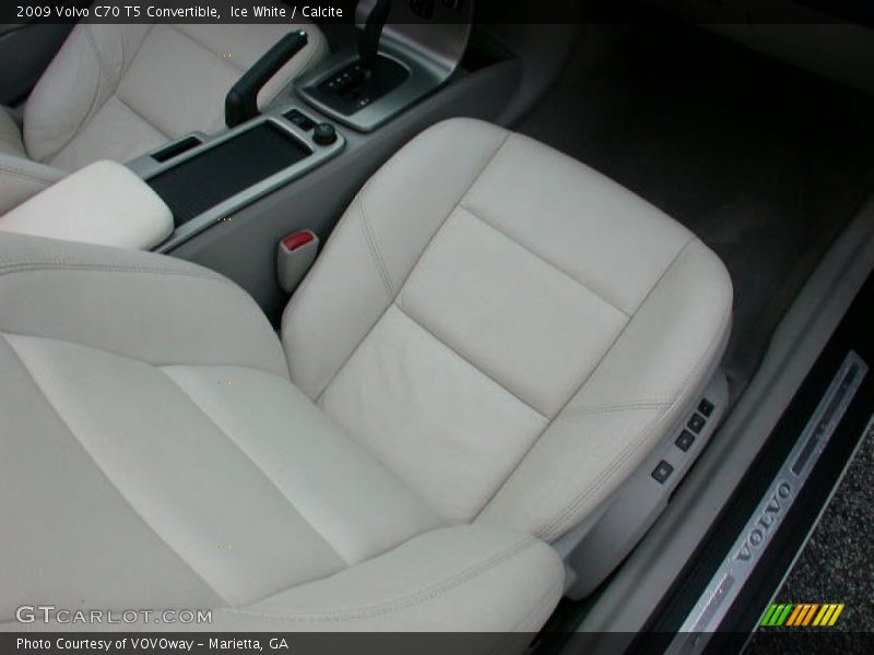 Ice White / Calcite 2009 Volvo C70 T5 Convertible