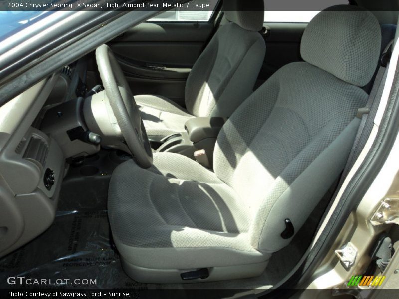 Light Almond Pearl Metallic / Taupe 2004 Chrysler Sebring LX Sedan
