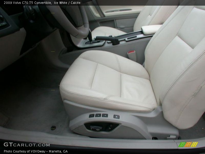 Ice White / Calcite 2009 Volvo C70 T5 Convertible