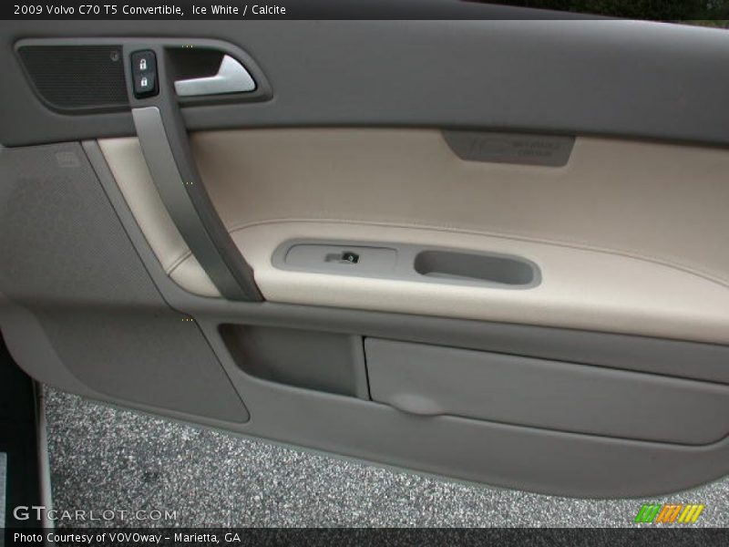 Ice White / Calcite 2009 Volvo C70 T5 Convertible