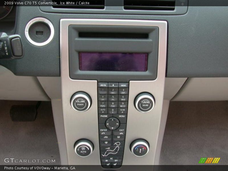 Ice White / Calcite 2009 Volvo C70 T5 Convertible