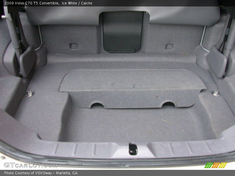 Ice White / Calcite 2009 Volvo C70 T5 Convertible