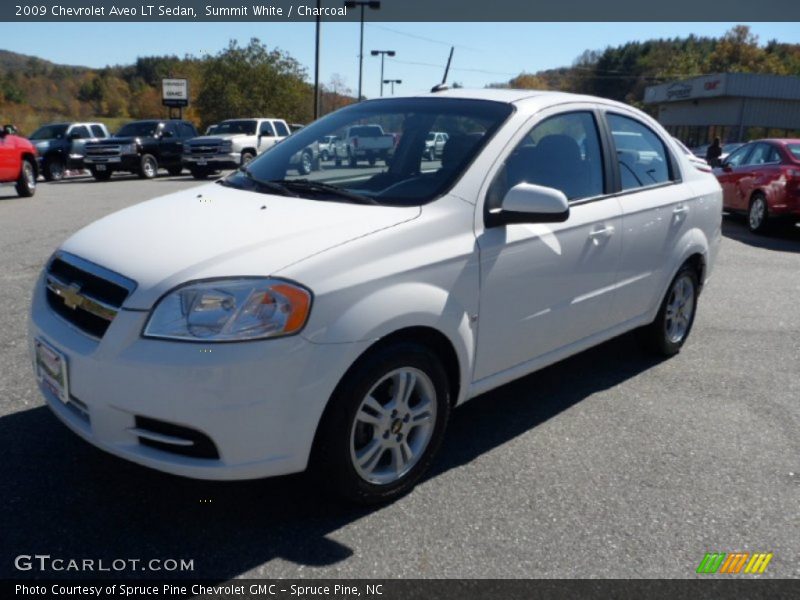 Summit White / Charcoal 2009 Chevrolet Aveo LT Sedan
