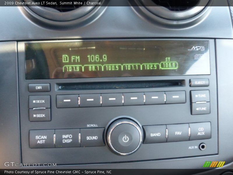 Summit White / Charcoal 2009 Chevrolet Aveo LT Sedan