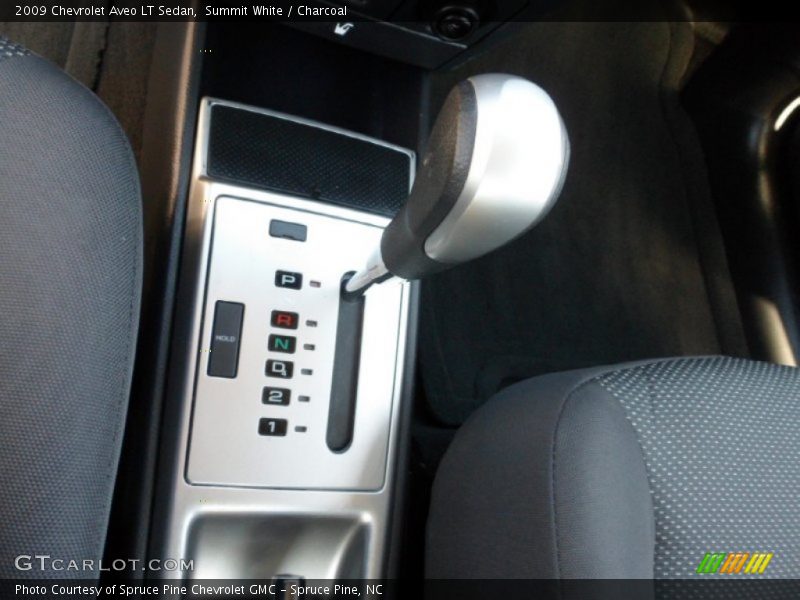 Summit White / Charcoal 2009 Chevrolet Aveo LT Sedan