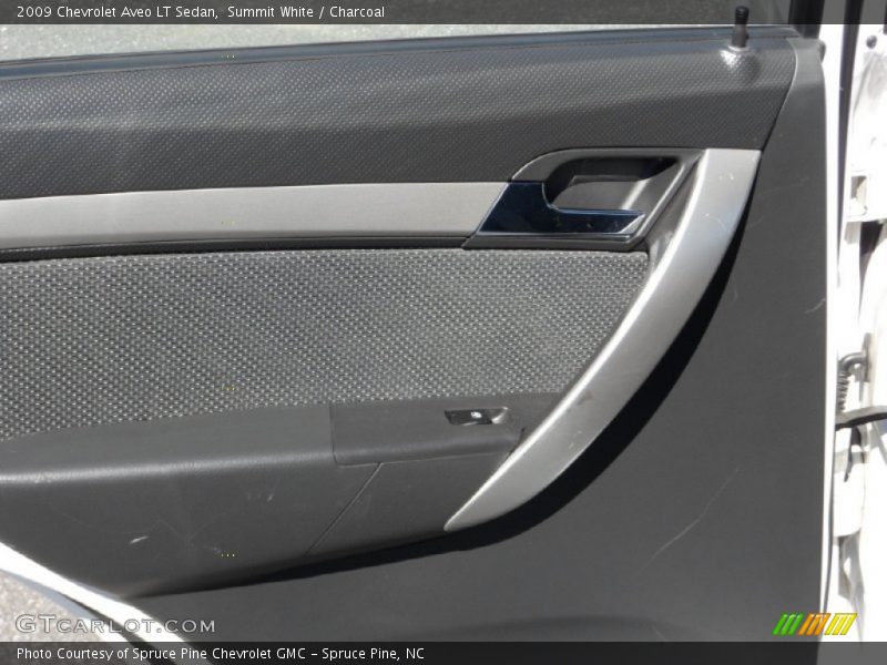 Summit White / Charcoal 2009 Chevrolet Aveo LT Sedan