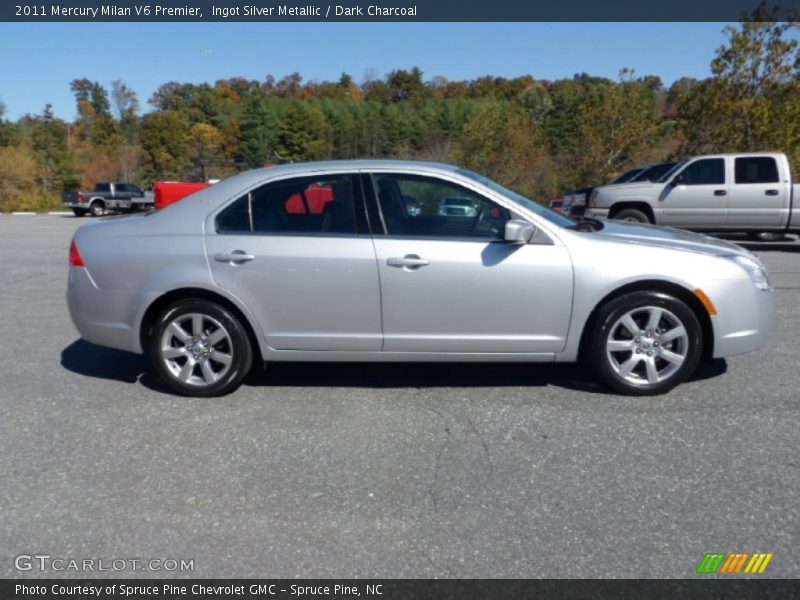 Ingot Silver Metallic / Dark Charcoal 2011 Mercury Milan V6 Premier