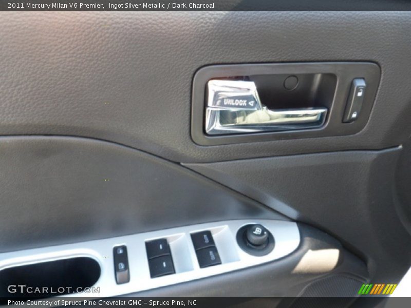 Ingot Silver Metallic / Dark Charcoal 2011 Mercury Milan V6 Premier