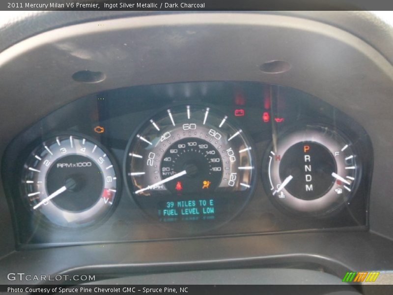 Ingot Silver Metallic / Dark Charcoal 2011 Mercury Milan V6 Premier