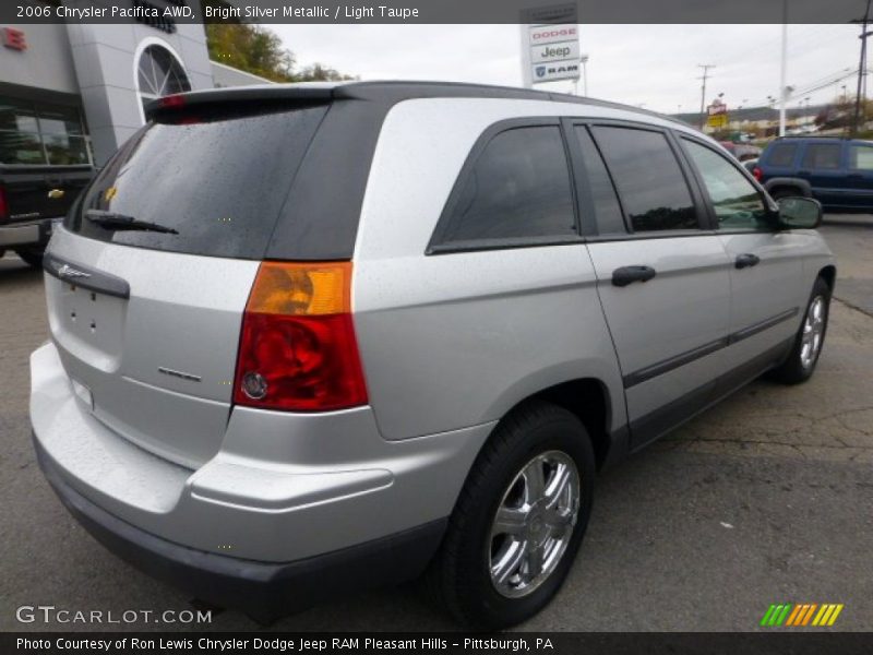 Bright Silver Metallic / Light Taupe 2006 Chrysler Pacifica AWD