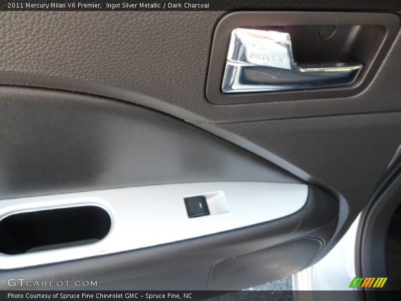 Ingot Silver Metallic / Dark Charcoal 2011 Mercury Milan V6 Premier