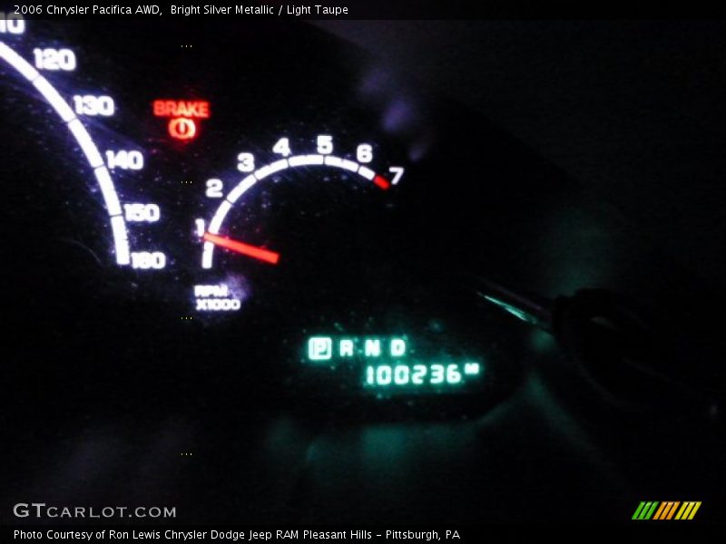 Bright Silver Metallic / Light Taupe 2006 Chrysler Pacifica AWD