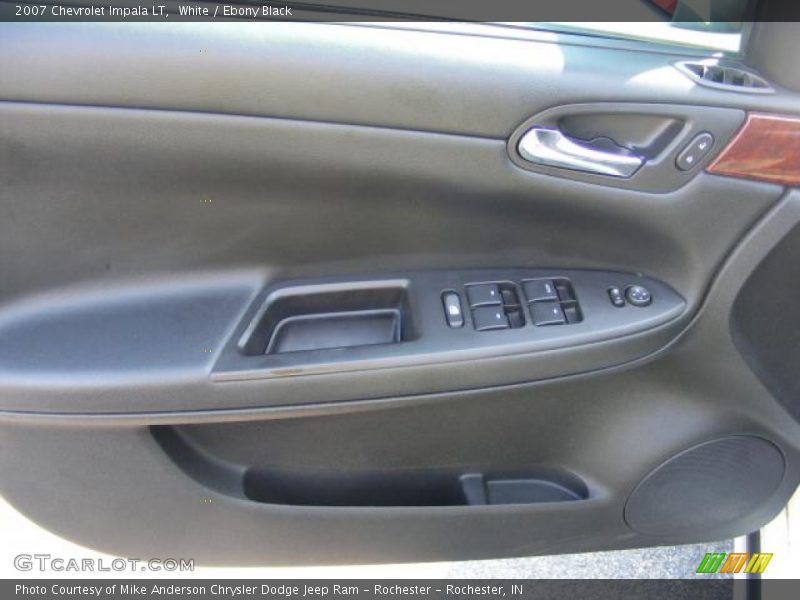White / Ebony Black 2007 Chevrolet Impala LT