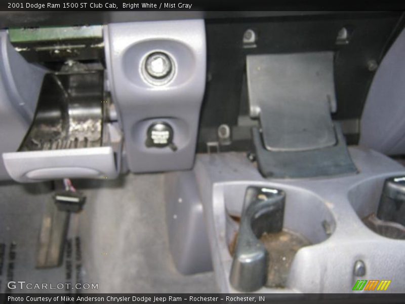 Bright White / Mist Gray 2001 Dodge Ram 1500 ST Club Cab