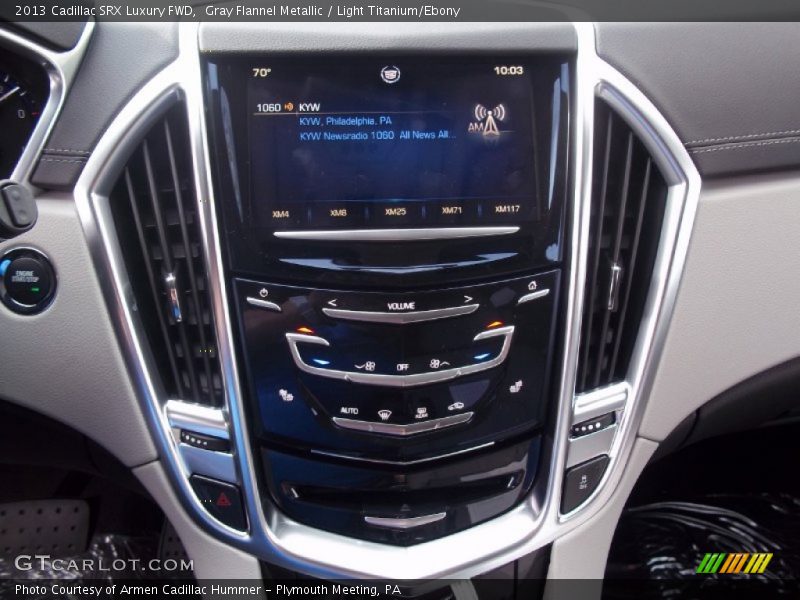 Gray Flannel Metallic / Light Titanium/Ebony 2013 Cadillac SRX Luxury FWD