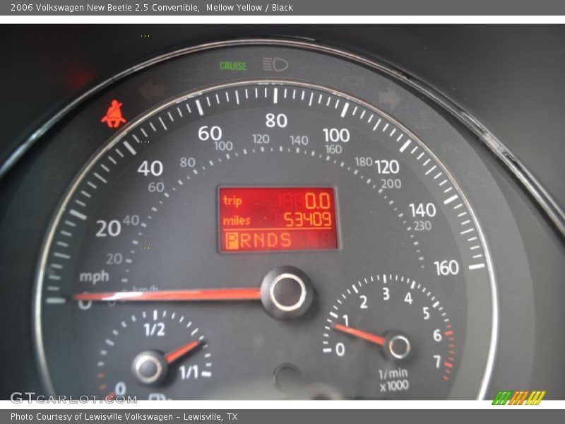 Mellow Yellow / Black 2006 Volkswagen New Beetle 2.5 Convertible