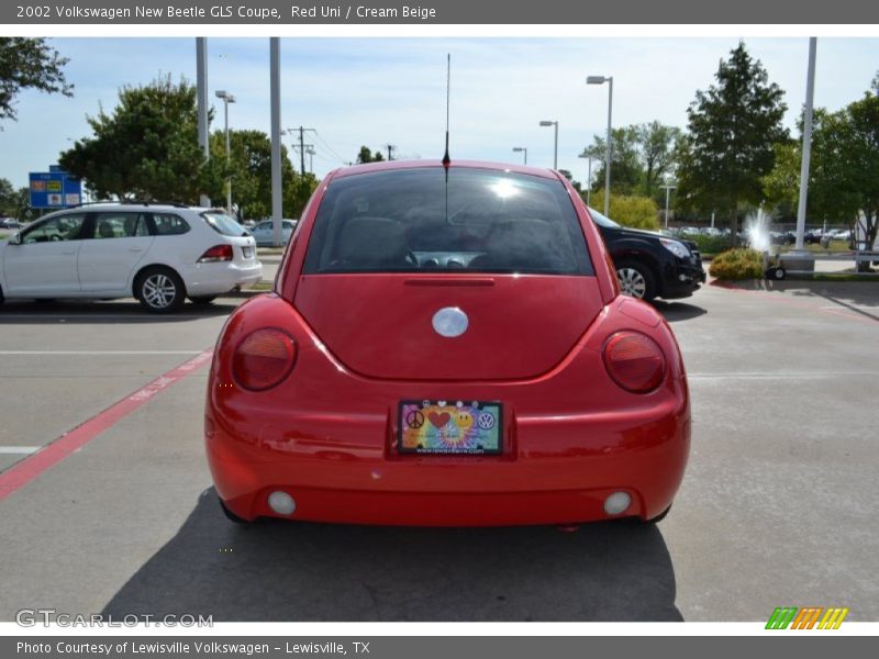 Red Uni / Cream Beige 2002 Volkswagen New Beetle GLS Coupe