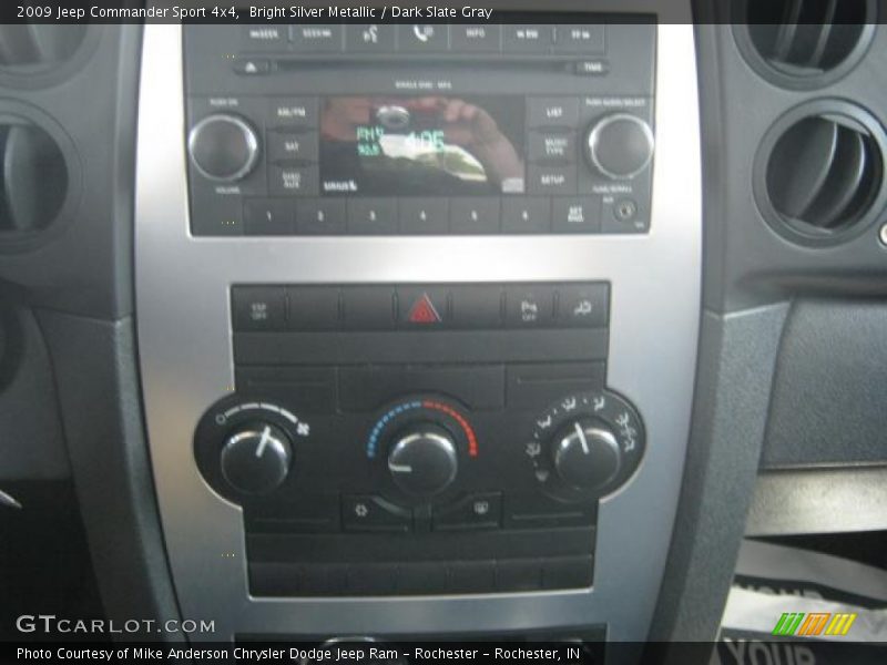 Bright Silver Metallic / Dark Slate Gray 2009 Jeep Commander Sport 4x4