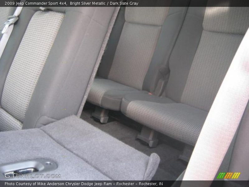 Bright Silver Metallic / Dark Slate Gray 2009 Jeep Commander Sport 4x4