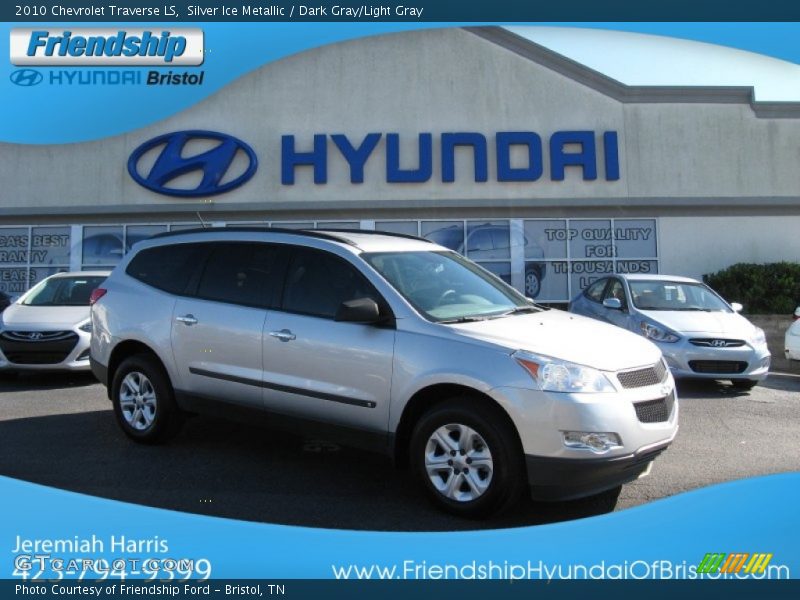 Silver Ice Metallic / Dark Gray/Light Gray 2010 Chevrolet Traverse LS