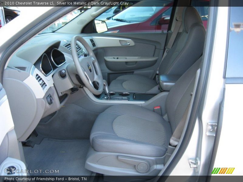 Silver Ice Metallic / Dark Gray/Light Gray 2010 Chevrolet Traverse LS