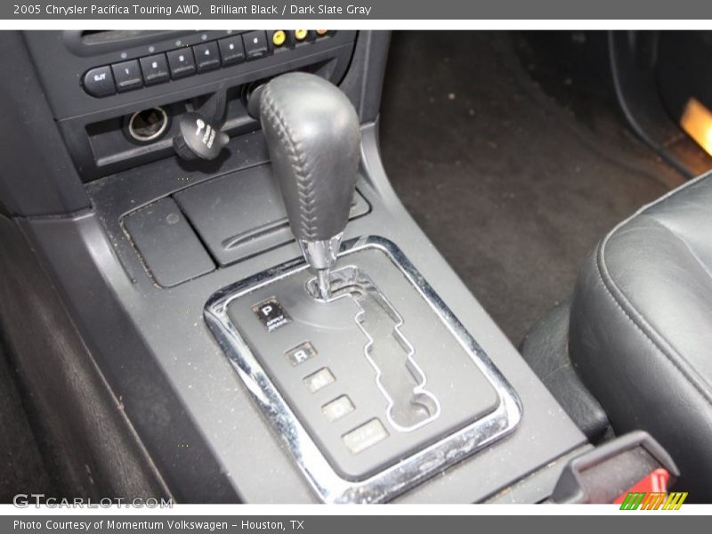 Brilliant Black / Dark Slate Gray 2005 Chrysler Pacifica Touring AWD