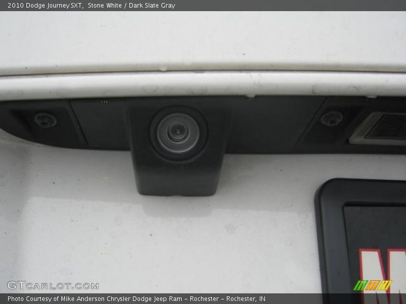 Stone White / Dark Slate Gray 2010 Dodge Journey SXT