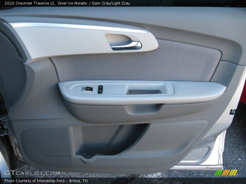 Silver Ice Metallic / Dark Gray/Light Gray 2010 Chevrolet Traverse LS