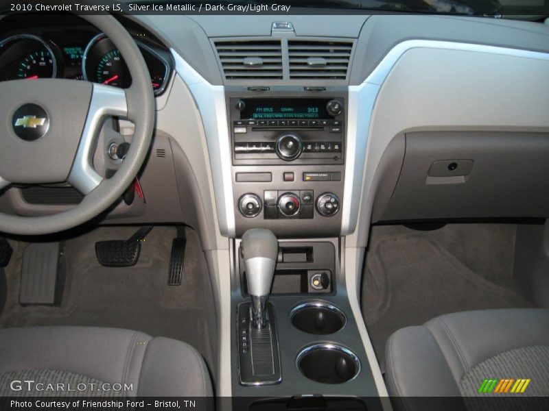 Silver Ice Metallic / Dark Gray/Light Gray 2010 Chevrolet Traverse LS