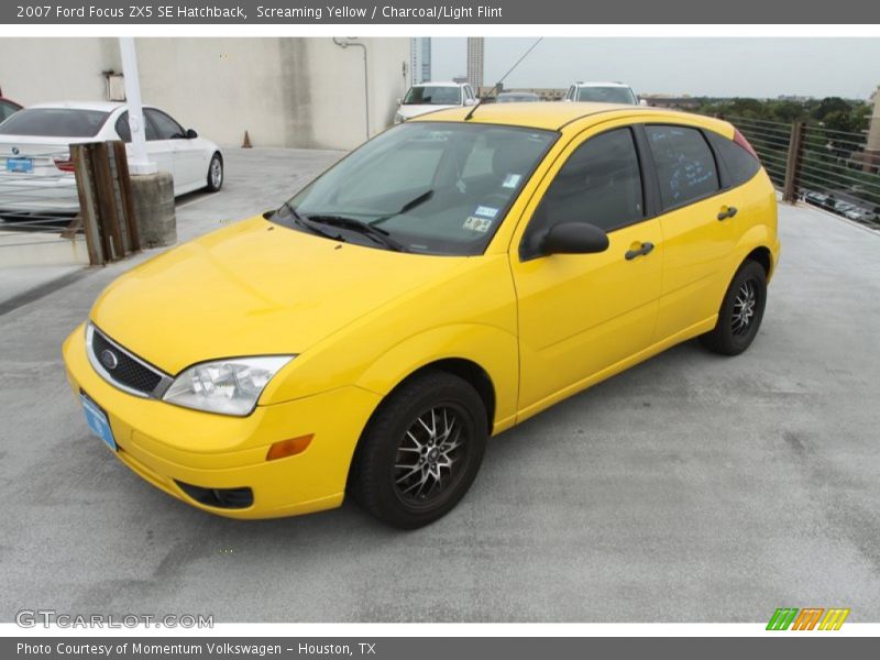Screaming Yellow / Charcoal/Light Flint 2007 Ford Focus ZX5 SE Hatchback