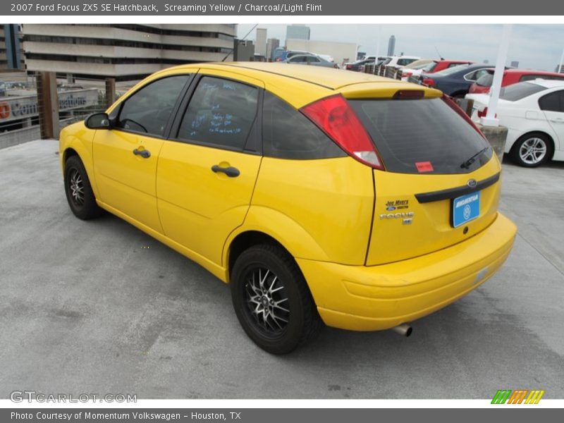 Screaming Yellow / Charcoal/Light Flint 2007 Ford Focus ZX5 SE Hatchback