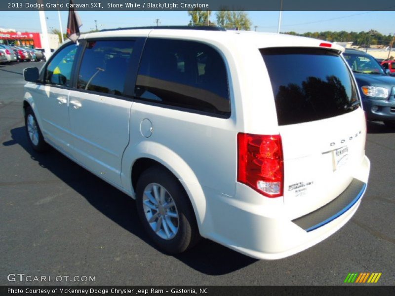 Stone White / Black/Light Graystone 2013 Dodge Grand Caravan SXT