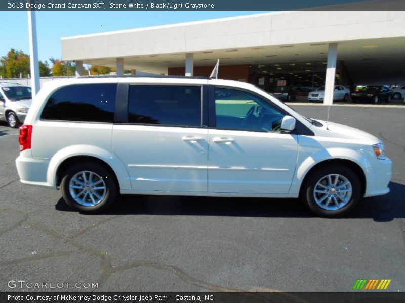 Stone White / Black/Light Graystone 2013 Dodge Grand Caravan SXT