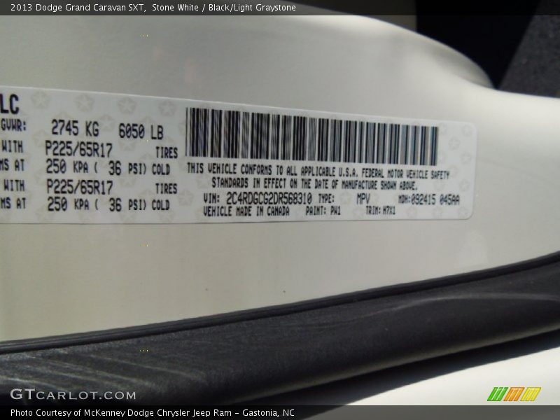Stone White / Black/Light Graystone 2013 Dodge Grand Caravan SXT