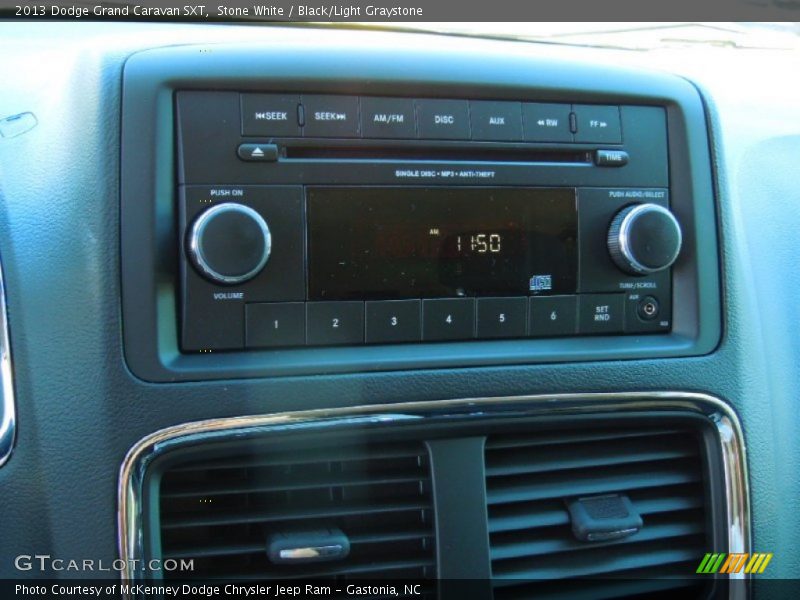 Stone White / Black/Light Graystone 2013 Dodge Grand Caravan SXT