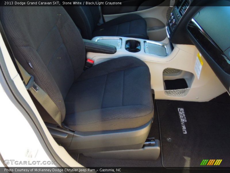 Stone White / Black/Light Graystone 2013 Dodge Grand Caravan SXT